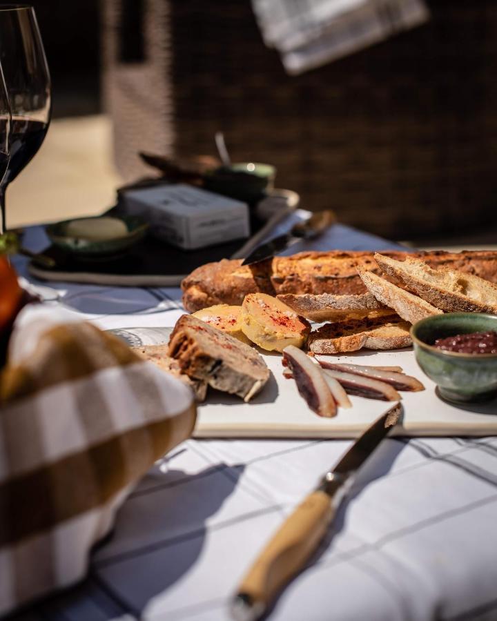 Hotel Restaurant De Bouilhac Монтиньяк Экстерьер фото