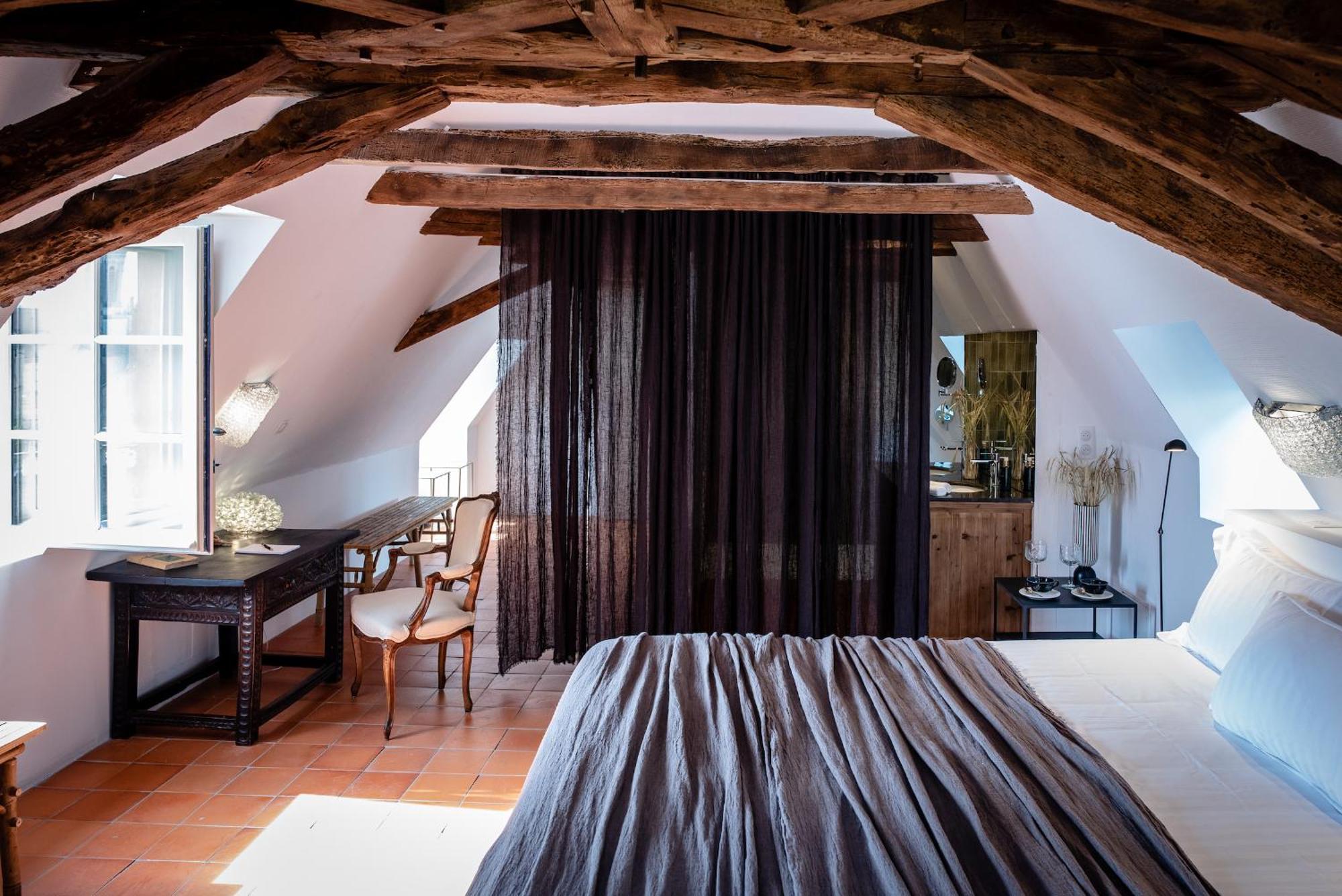 Hotel Restaurant De Bouilhac Монтиньяк Экстерьер фото